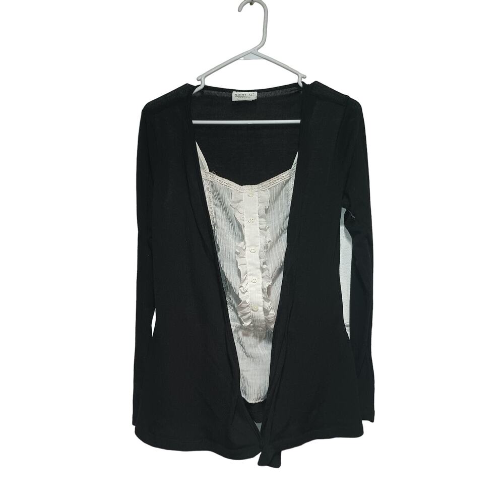 Geri C Women's Shirt Size Large